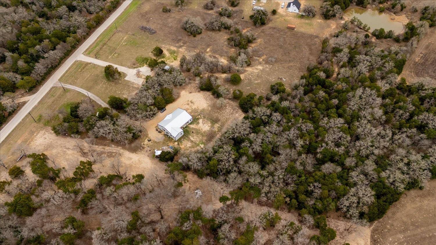 145 Eely RD, Mcdade, TX 78650