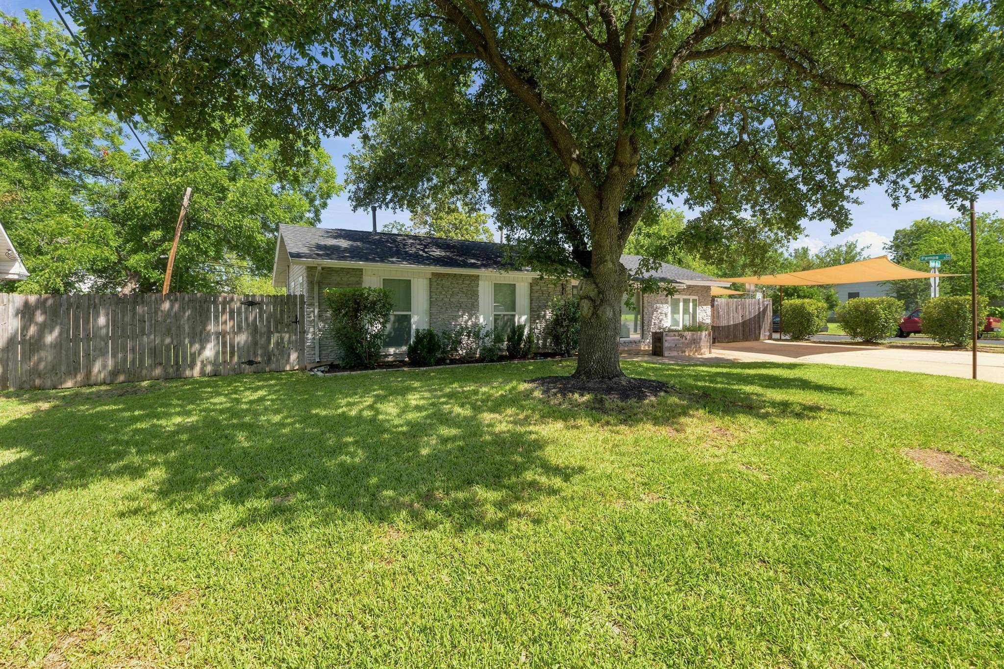 6706 Isabelle DR, Austin, TX 78752
