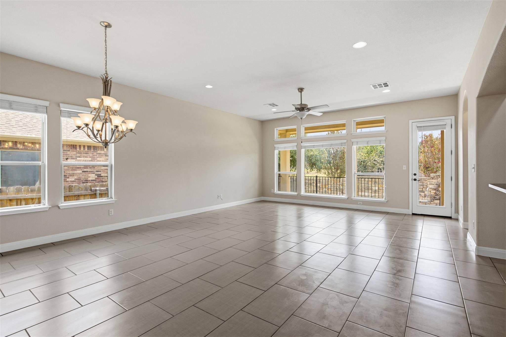 105 Aspen TRL, Round Rock, TX 78664
