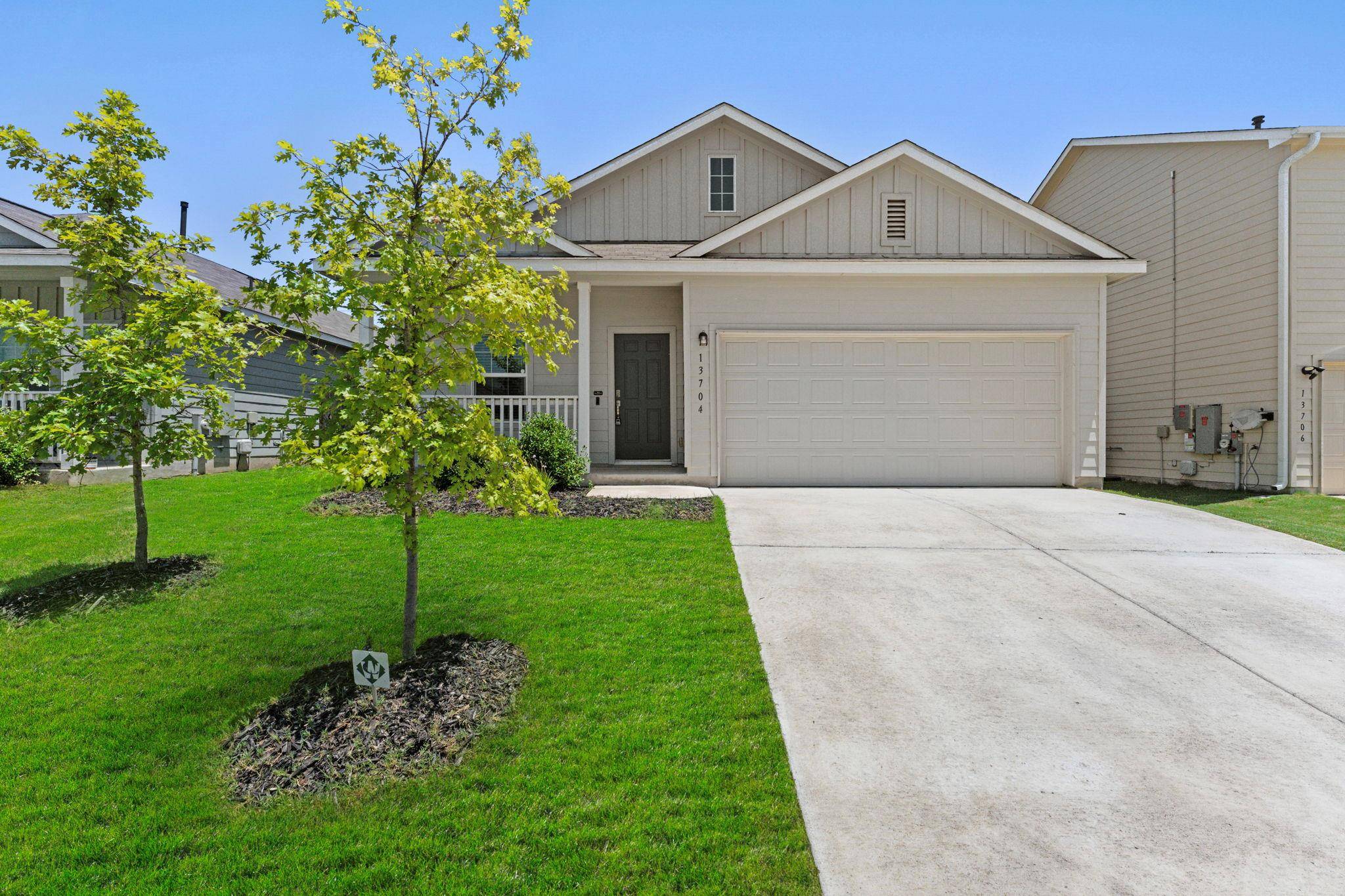 13704 Tordillo DR, Elgin, TX 78621