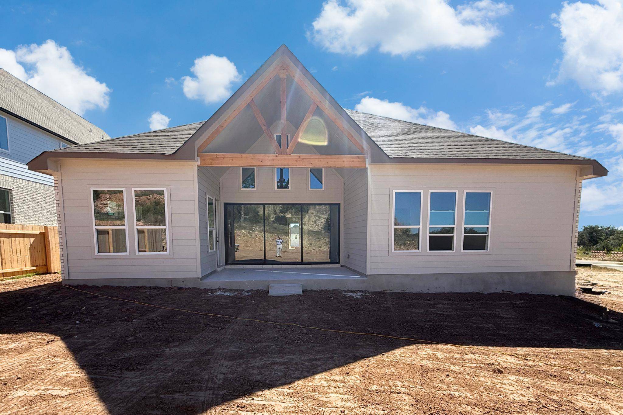 1517 Shelby LN, Georgetown, TX 78628