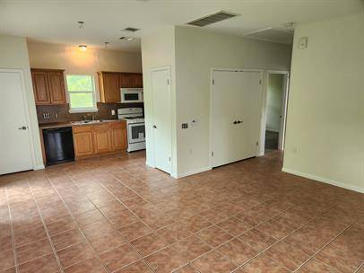 1604 Singleton Ave #B, Austin, TX 78702