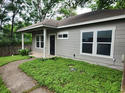 1604 Singleton Ave #B, Austin, TX 78702