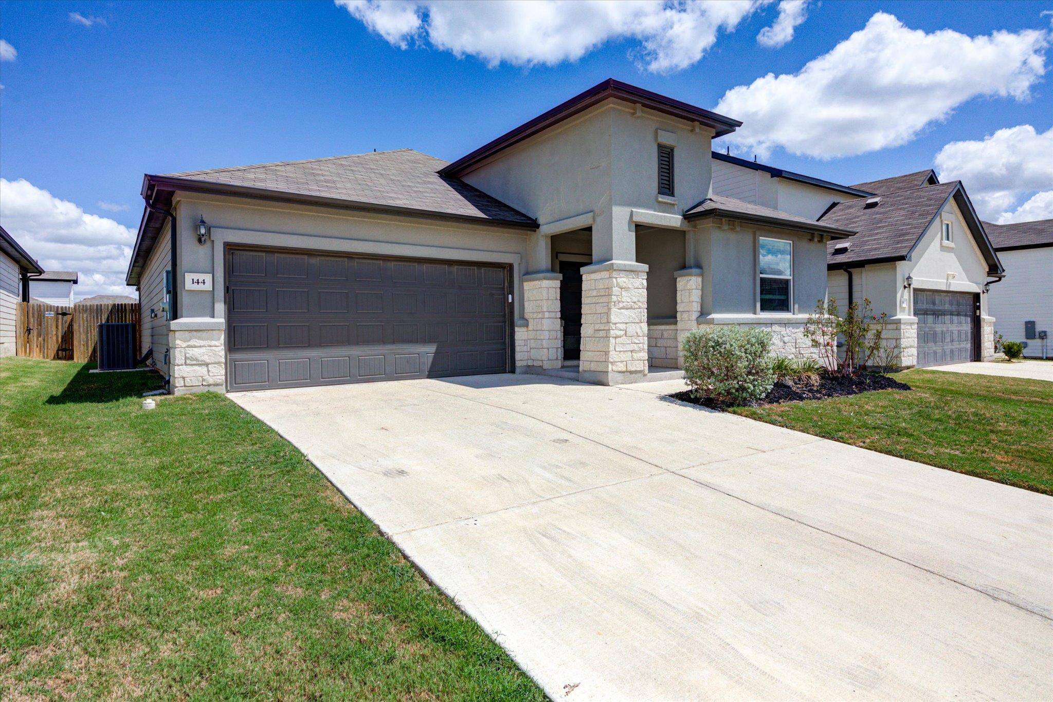 144 Andesite TRL, Liberty Hill, TX 78642