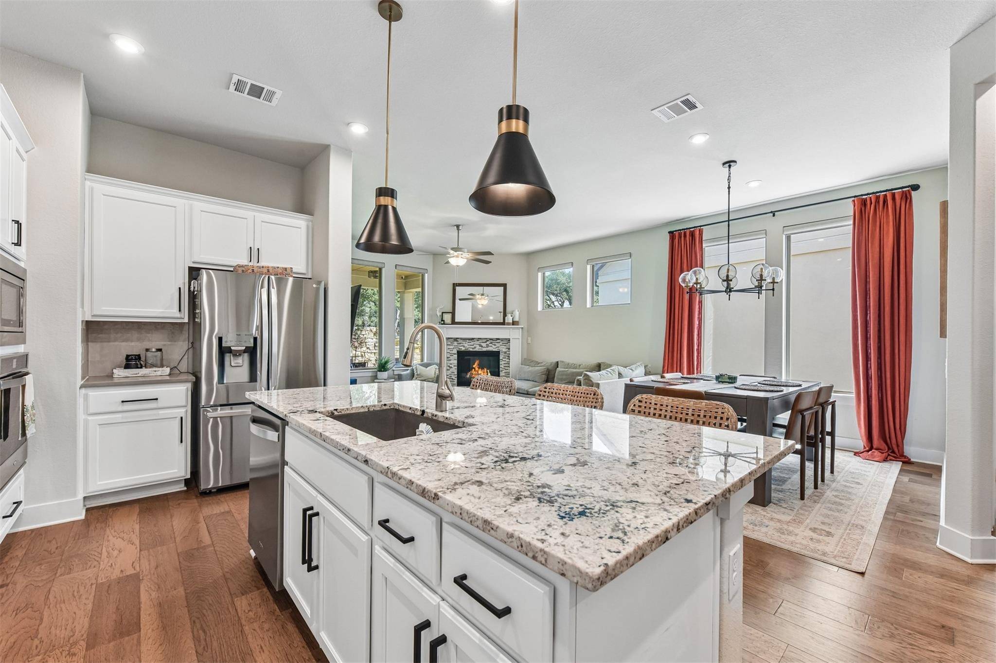 240 Diamondback DR, Georgetown, TX 78628