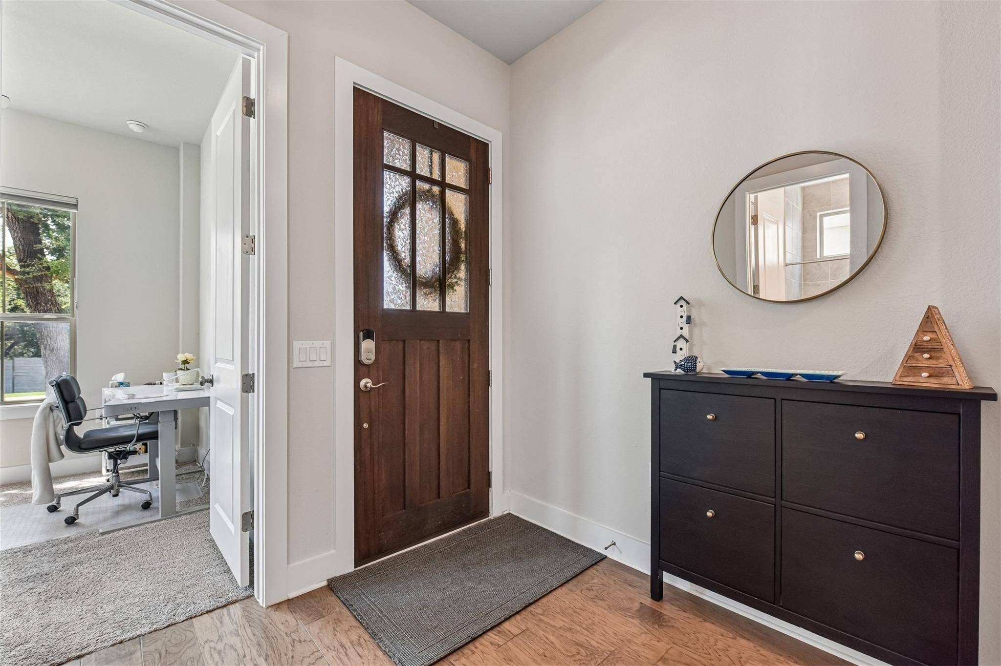240 Diamondback DR, Georgetown, TX 78628
