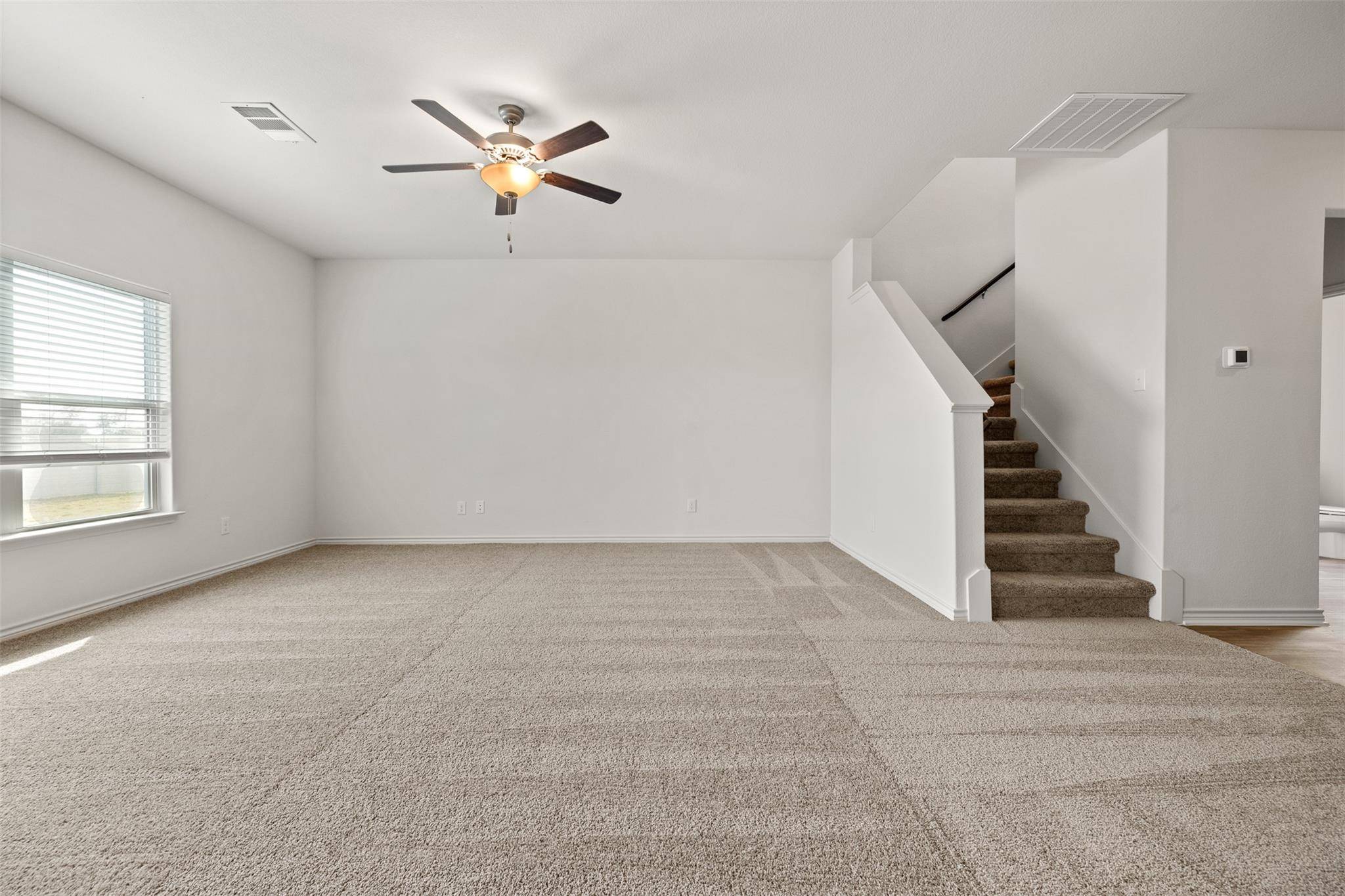 14301 Prairie Sod LN, Elgin, TX 78621