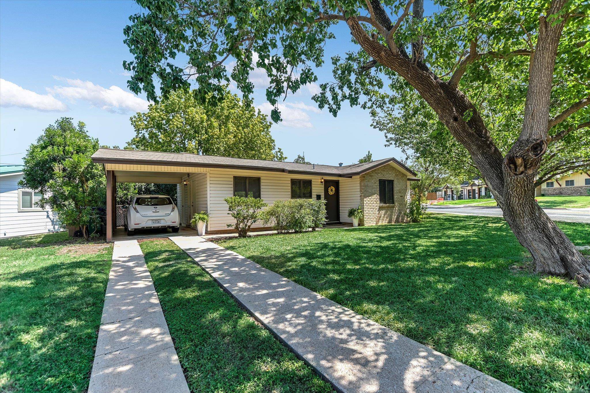 3000 Firwood DR, Austin, TX 78757