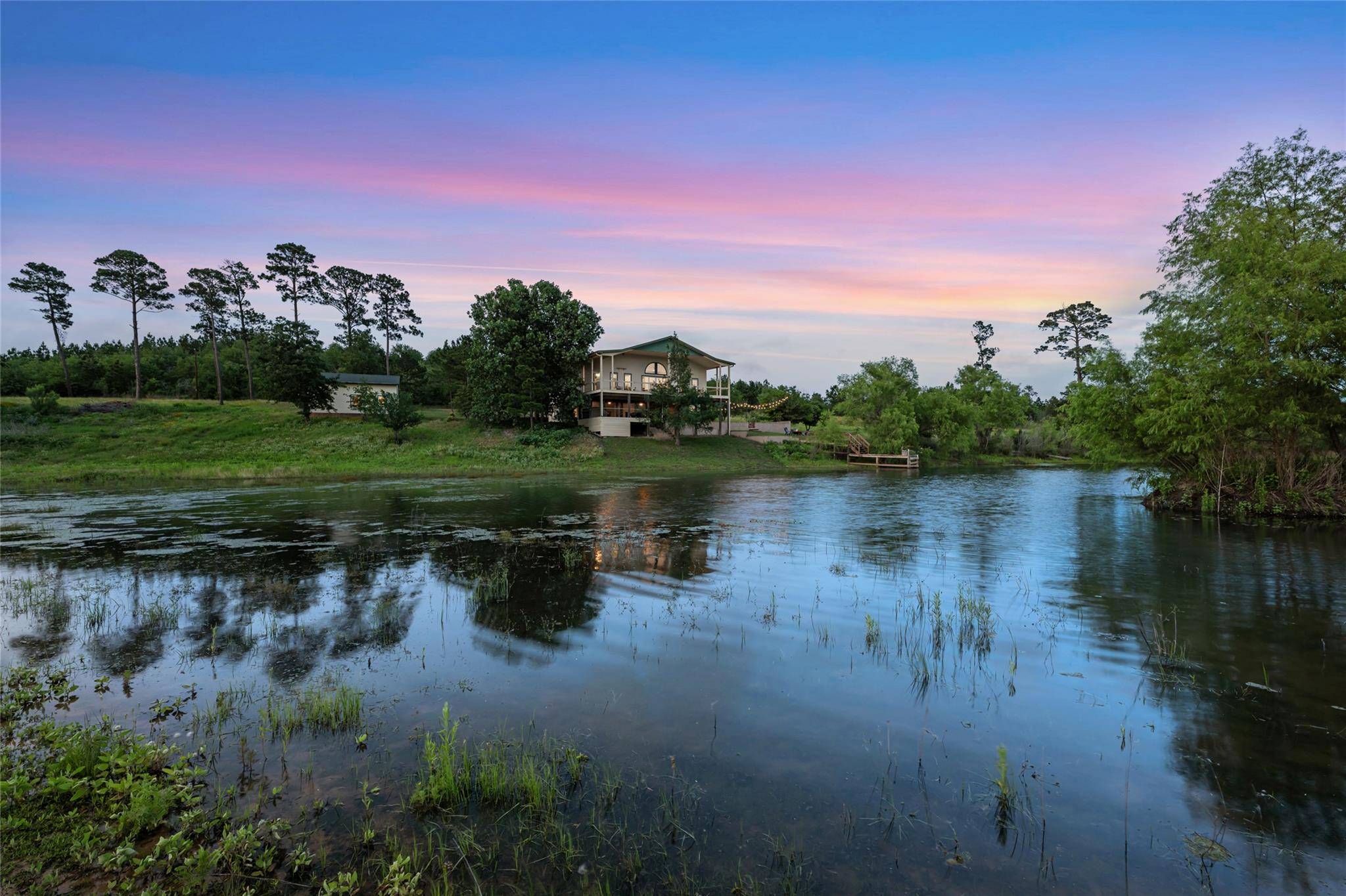 493 Cottletown RD #C, Smithville, TX 78957