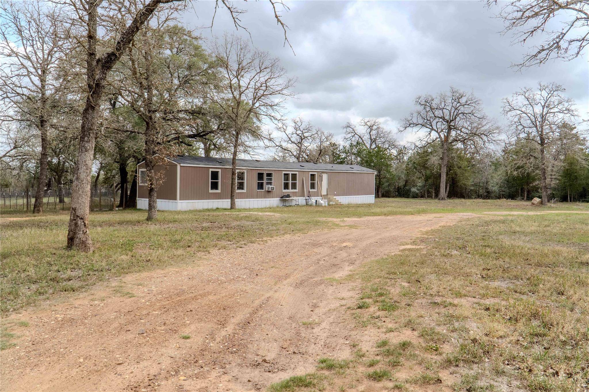 7555 Silver Mine RD, Harwood, TX 78632
