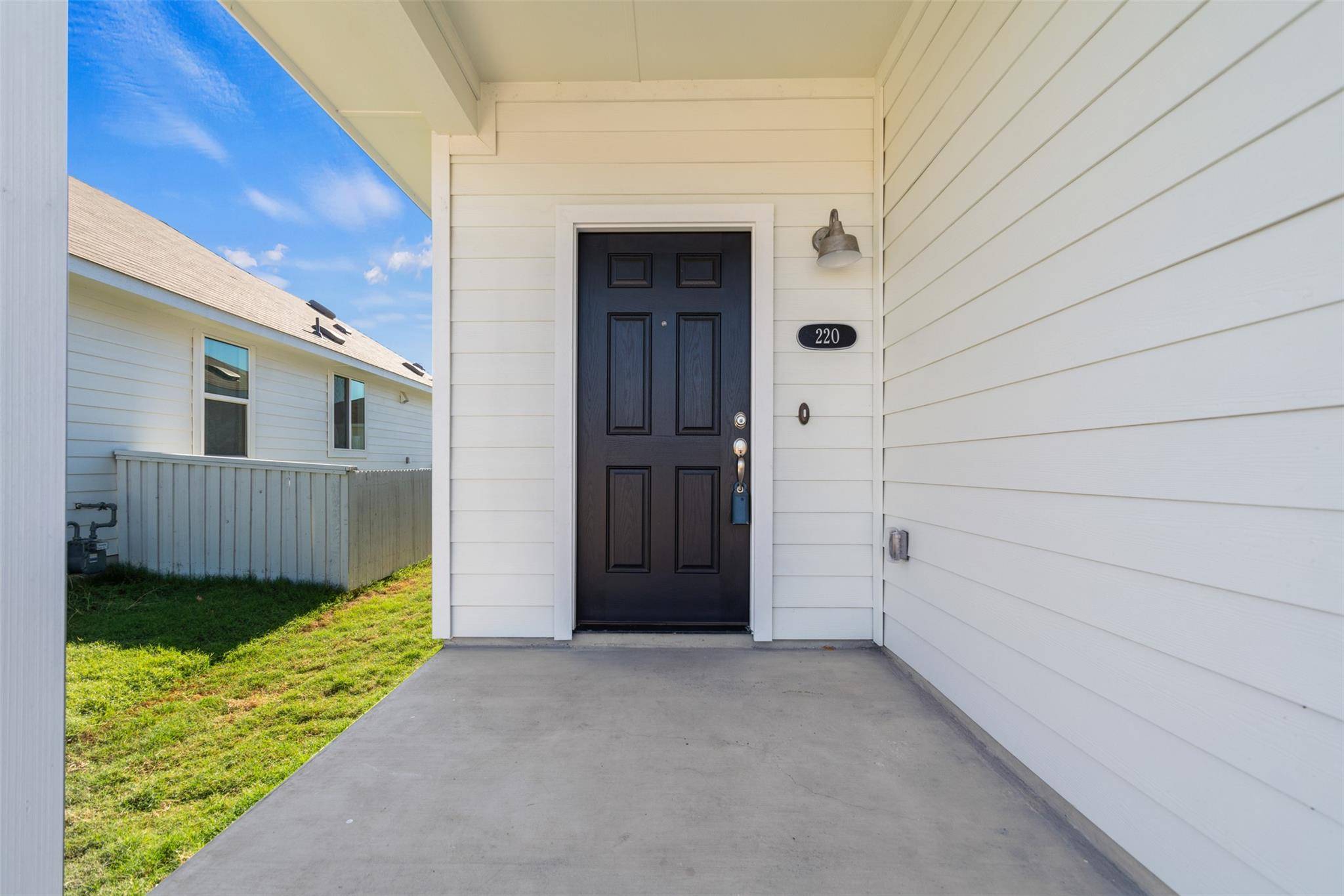 220 Fabion ST, Kyle, TX 78640