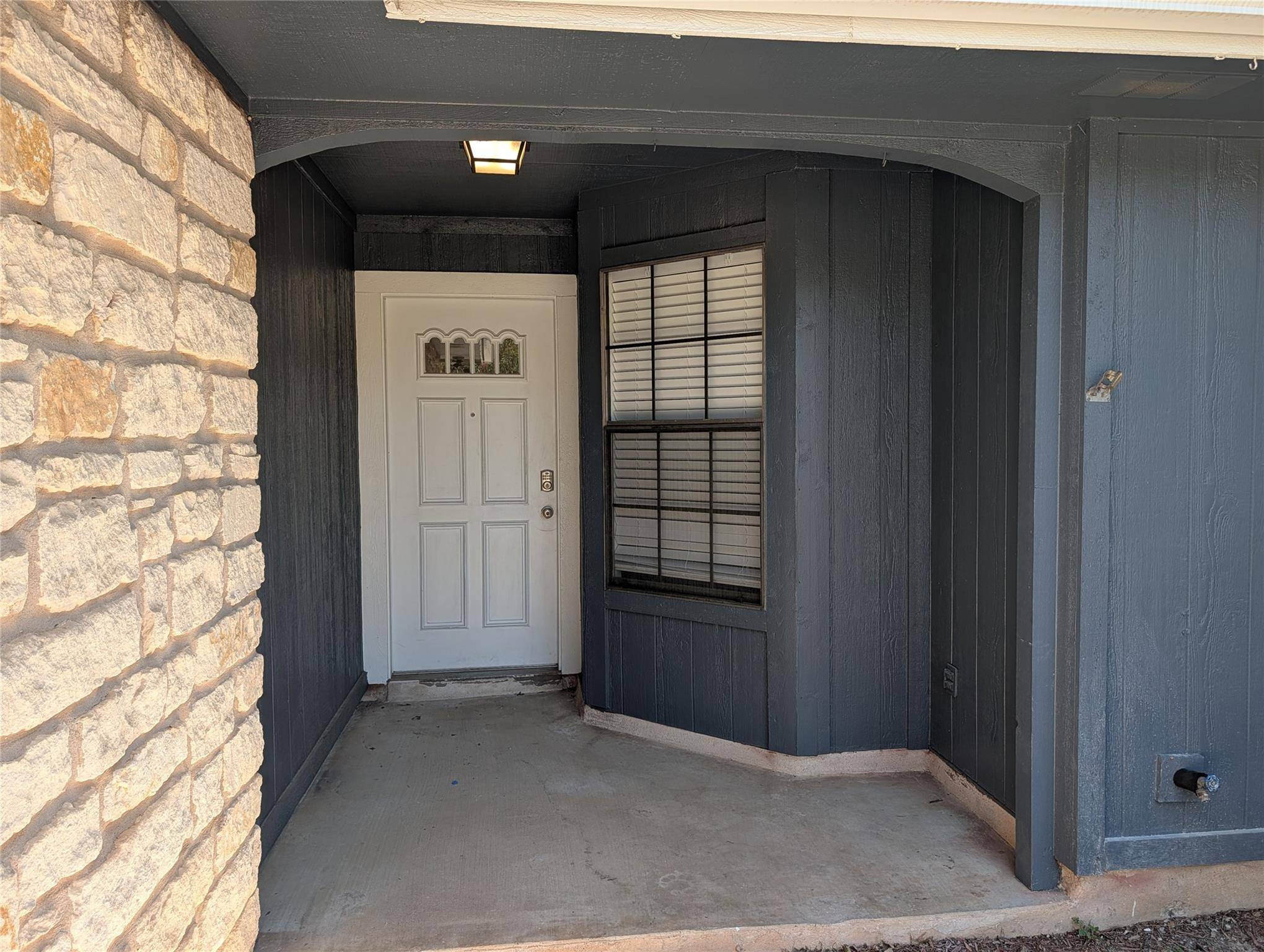 502 Dry Creek CV, Round Rock, TX 78681