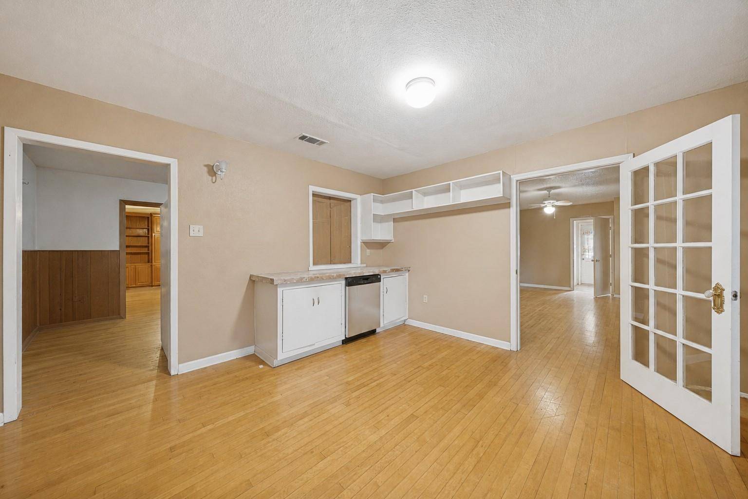 207 Woodward ST, Austin, TX 78704