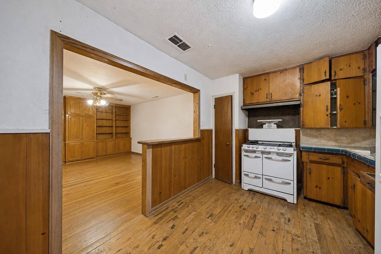 207 Woodward ST, Austin, TX 78704