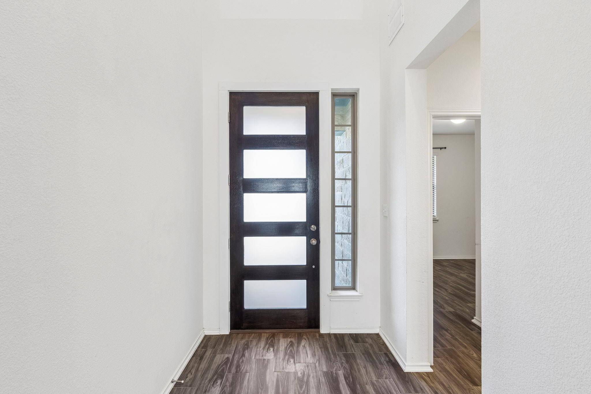 1432 Morning View RD, Georgetown, TX 78628