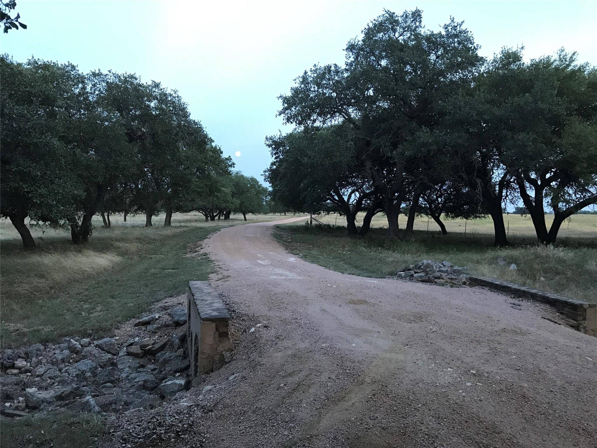 4239 County Road 336, Bertram, TX 78605