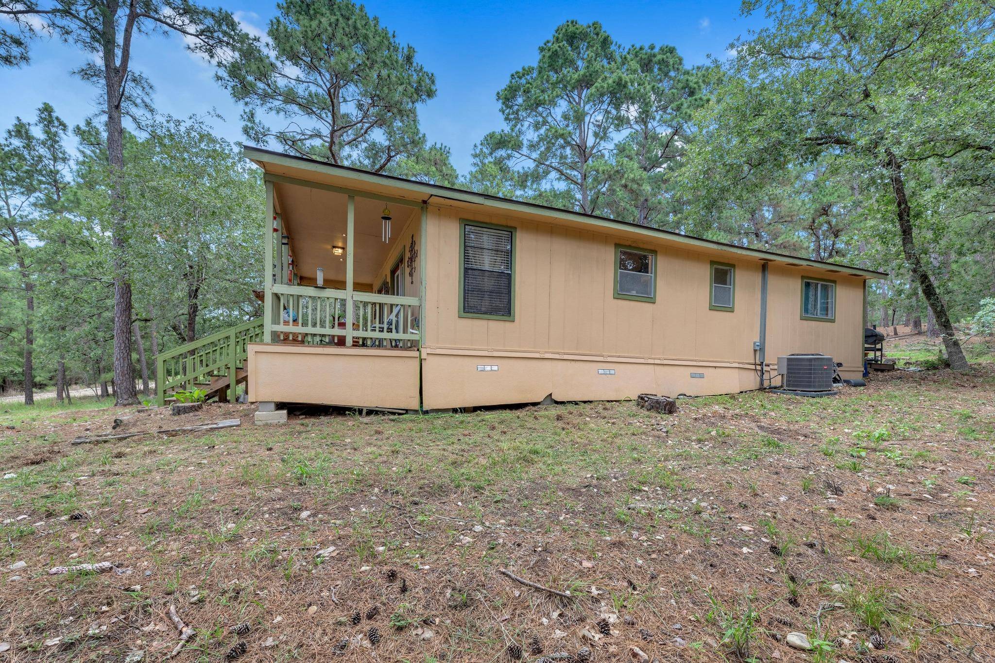 928 Moccasin TRL #1, La Grange, TX 78945