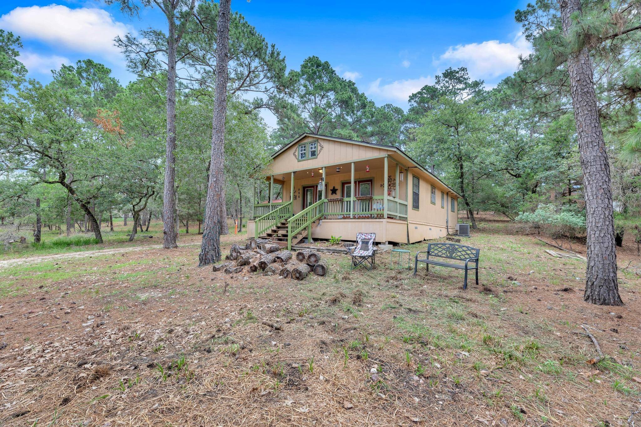928 Moccasin TRL #1, La Grange, TX 78945