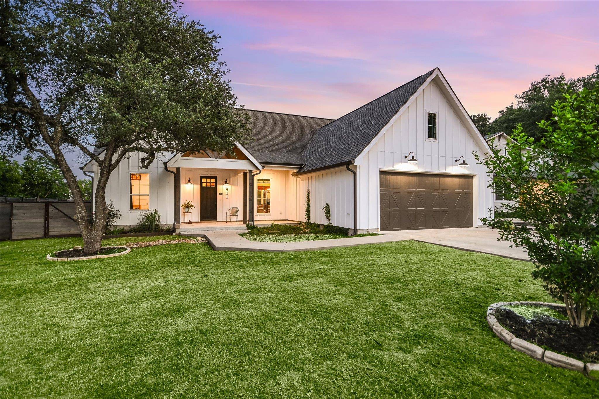 411 Whitetail DR, Manchaca, TX 78652