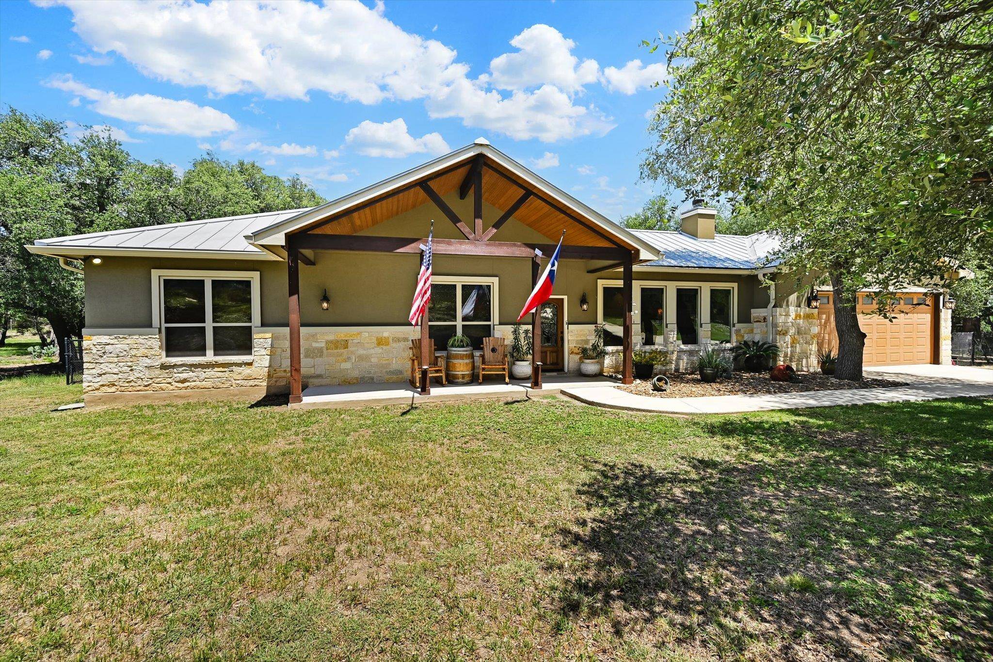 281 Kellog, Fischer, TX 78623