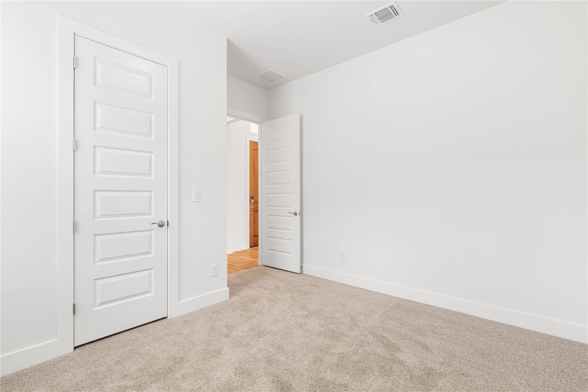 2105 Tobiano TRCE, Georgetown, TX 78633