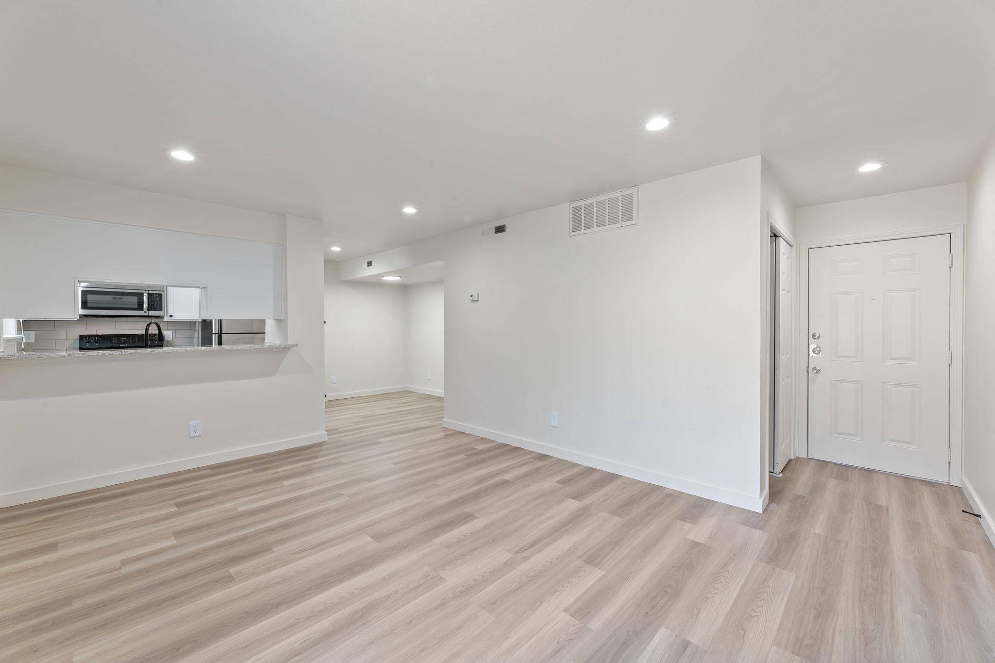 3819 Southway DR ##105, Austin, TX 78704