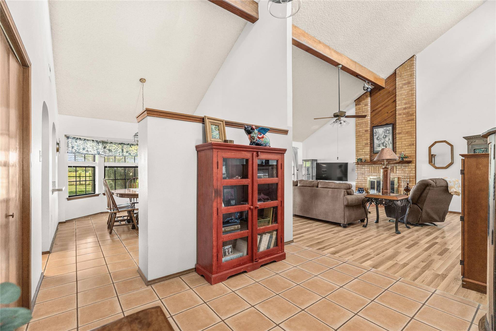 4911 Youngsford RD, Marion, TX 78124