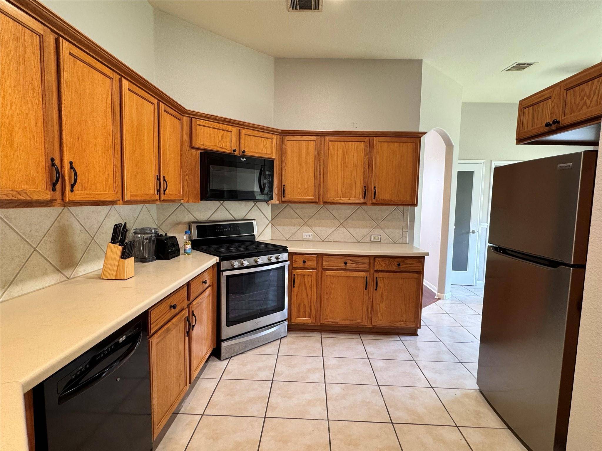 657 Columbine Ave, Cedar Park, TX 78613