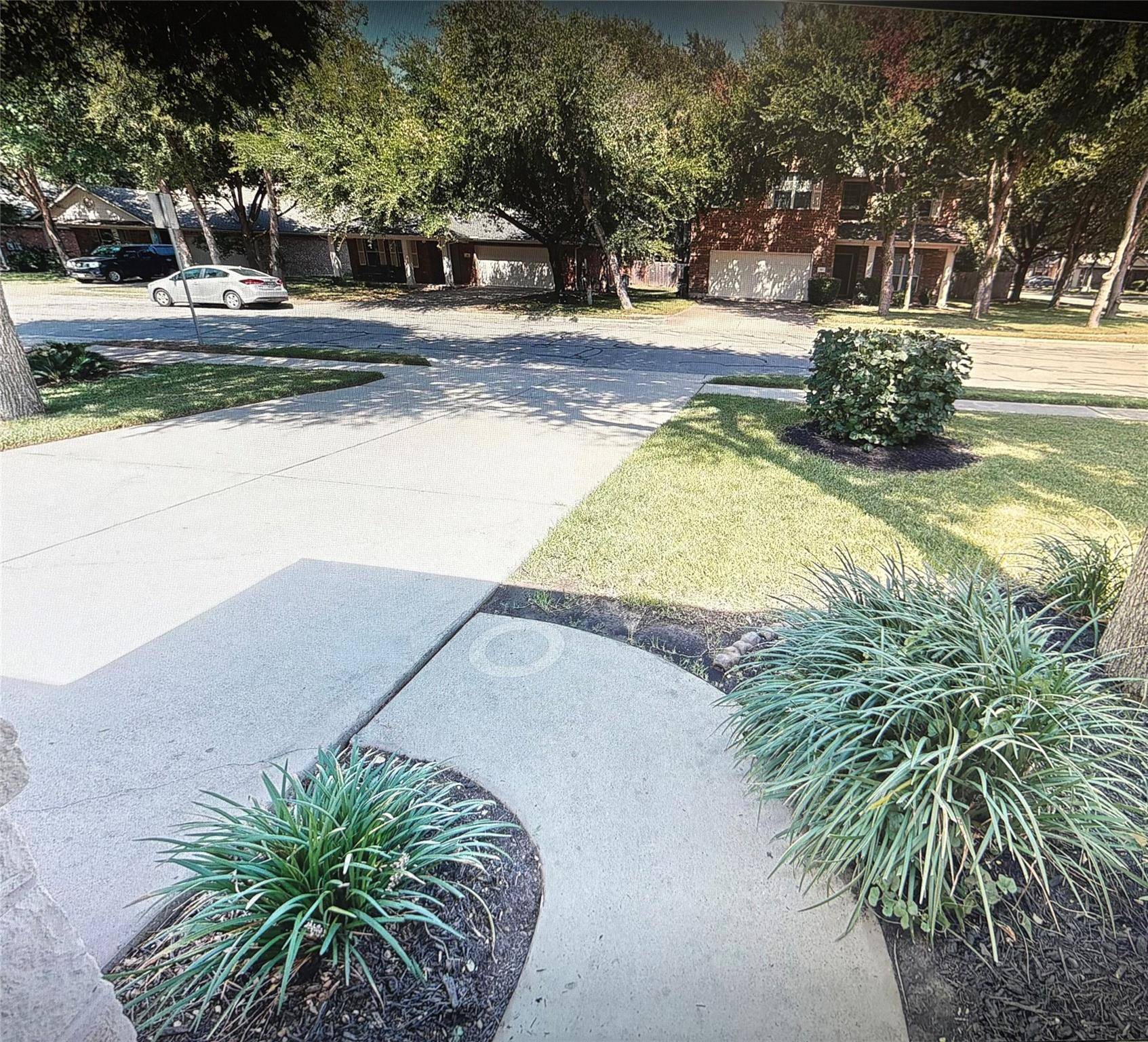 320 Creek Ridge LN, Round Rock, TX 78664