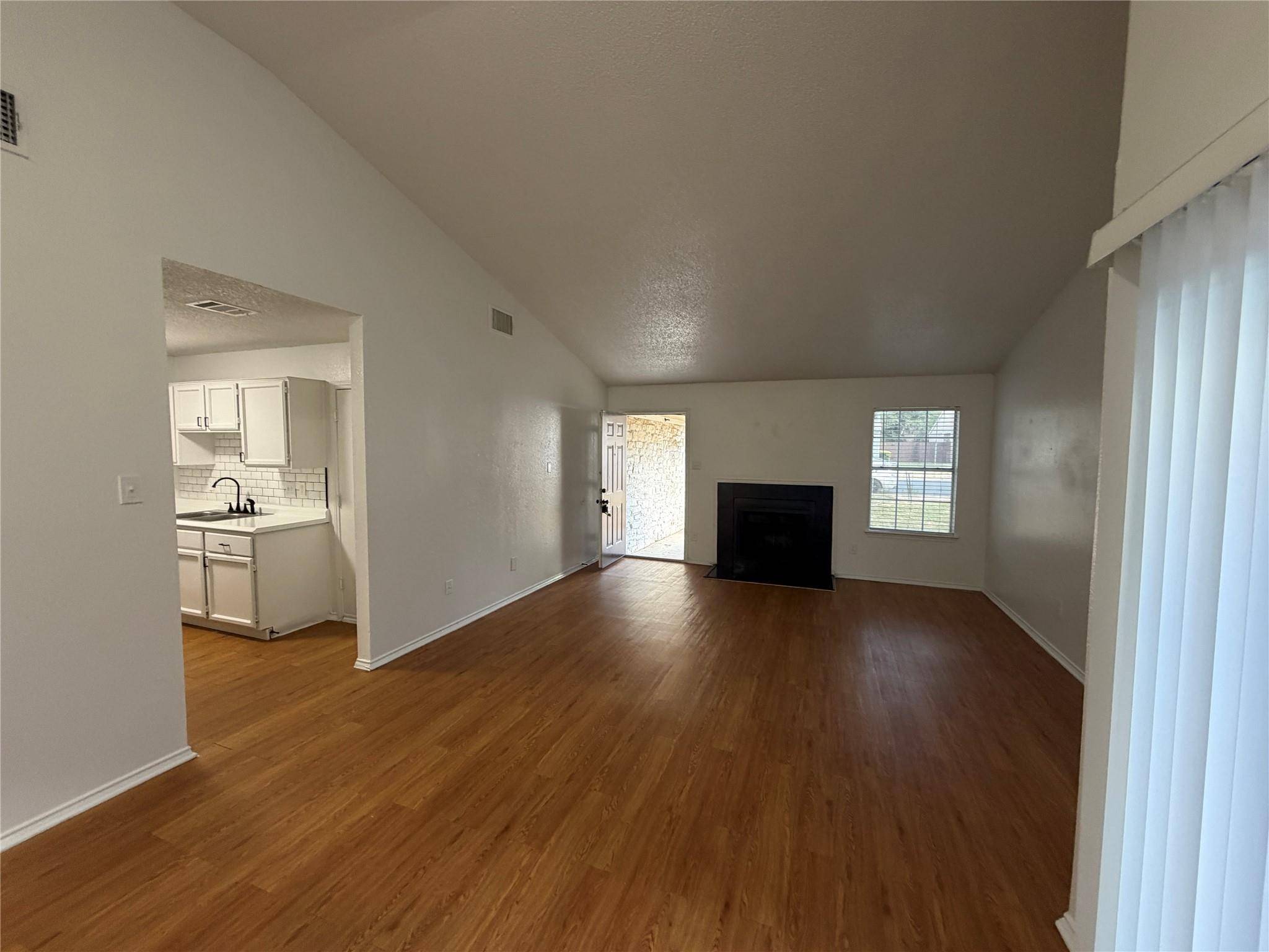 11606 Argonne Forest TRL #A, Austin, TX 78759