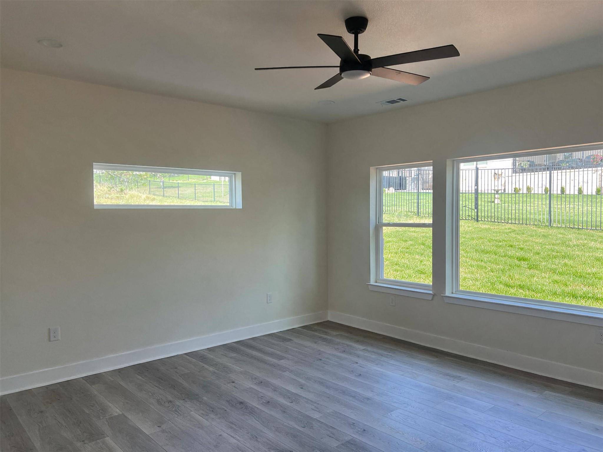 316 Sweet Grass, Horseshoe Bay, TX 78657