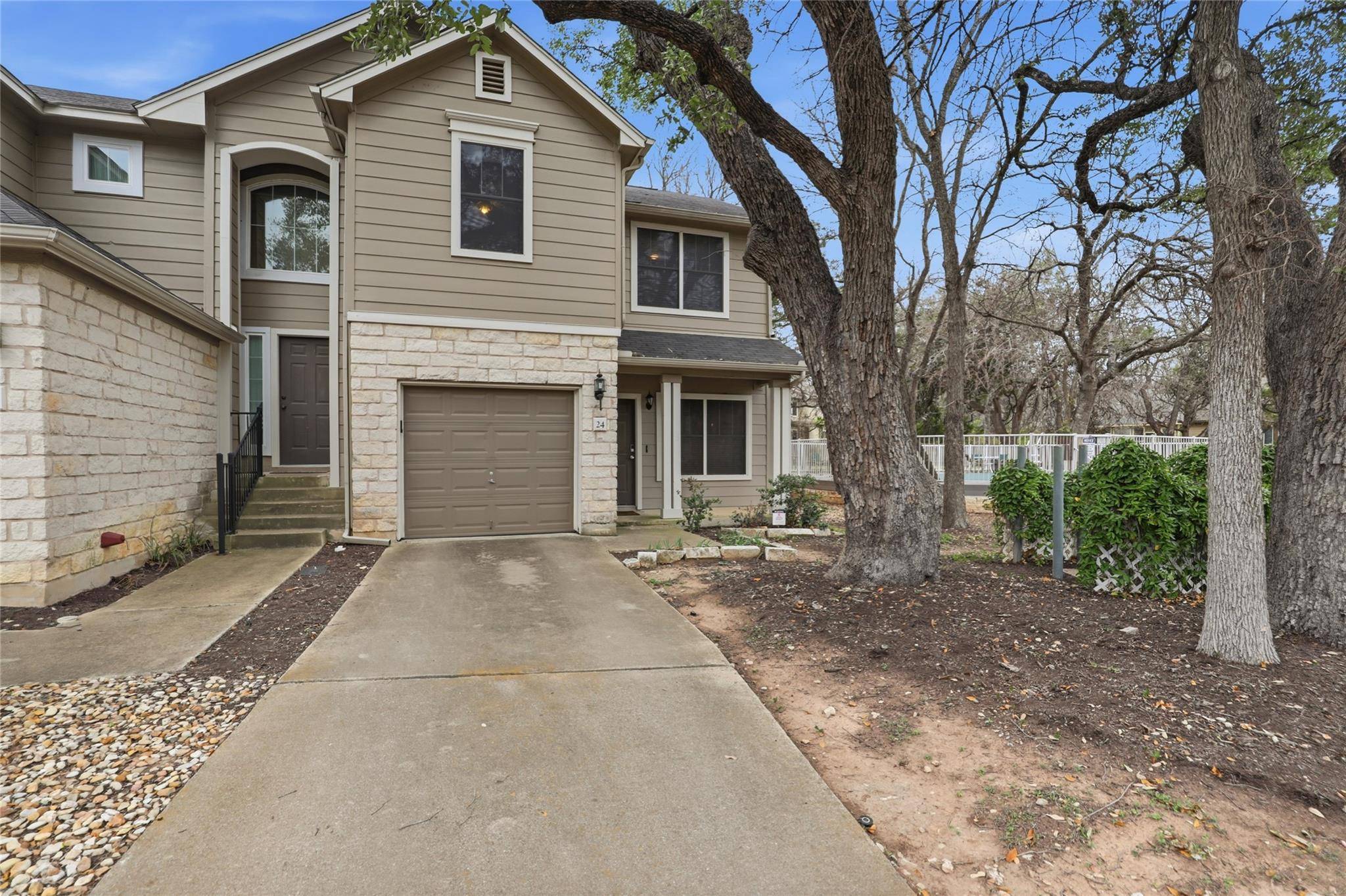 4501 Whispering Valley DR #24, Austin, TX 78727