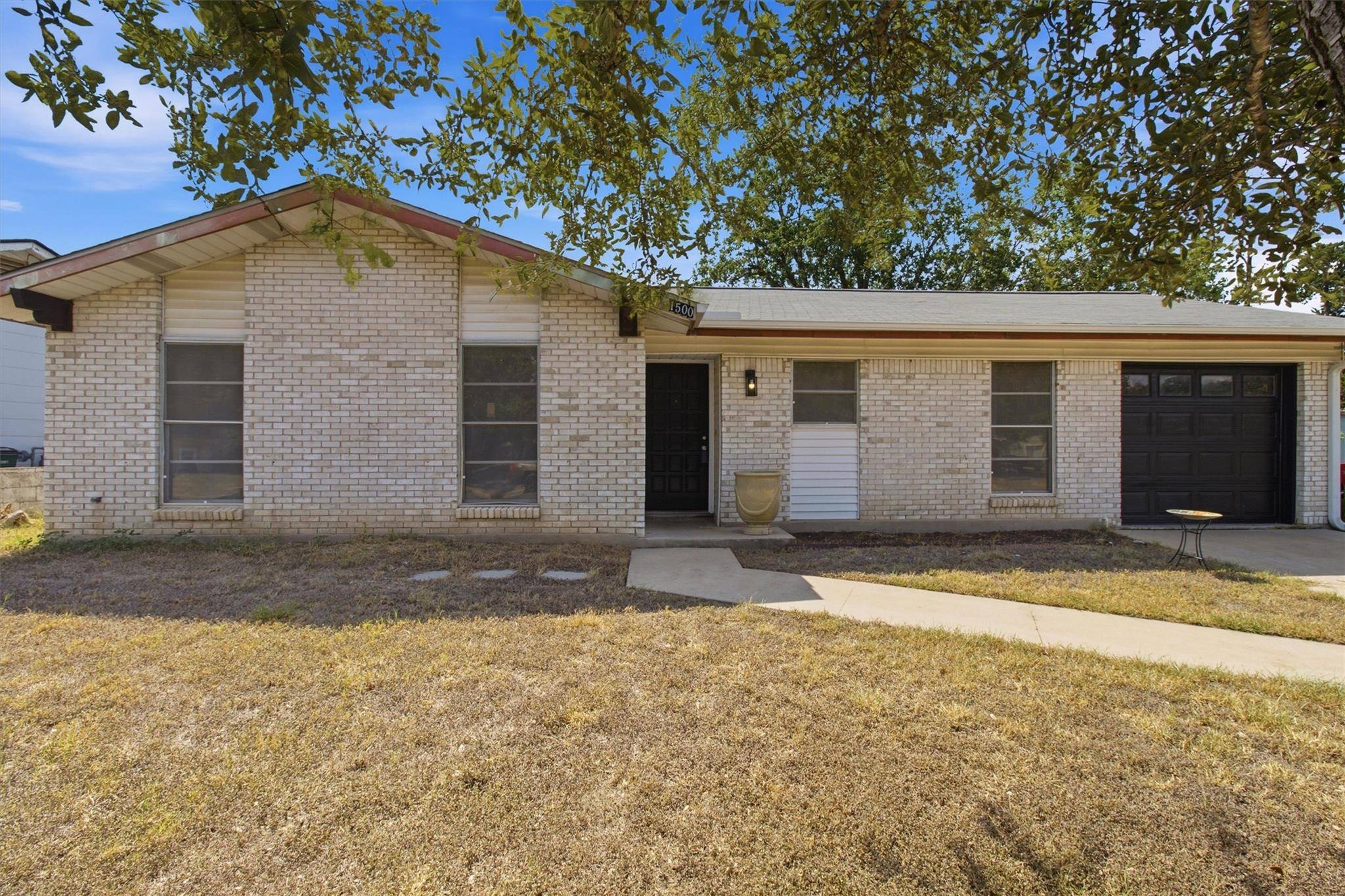 1500 Brandt DR, Austin, TX 78742