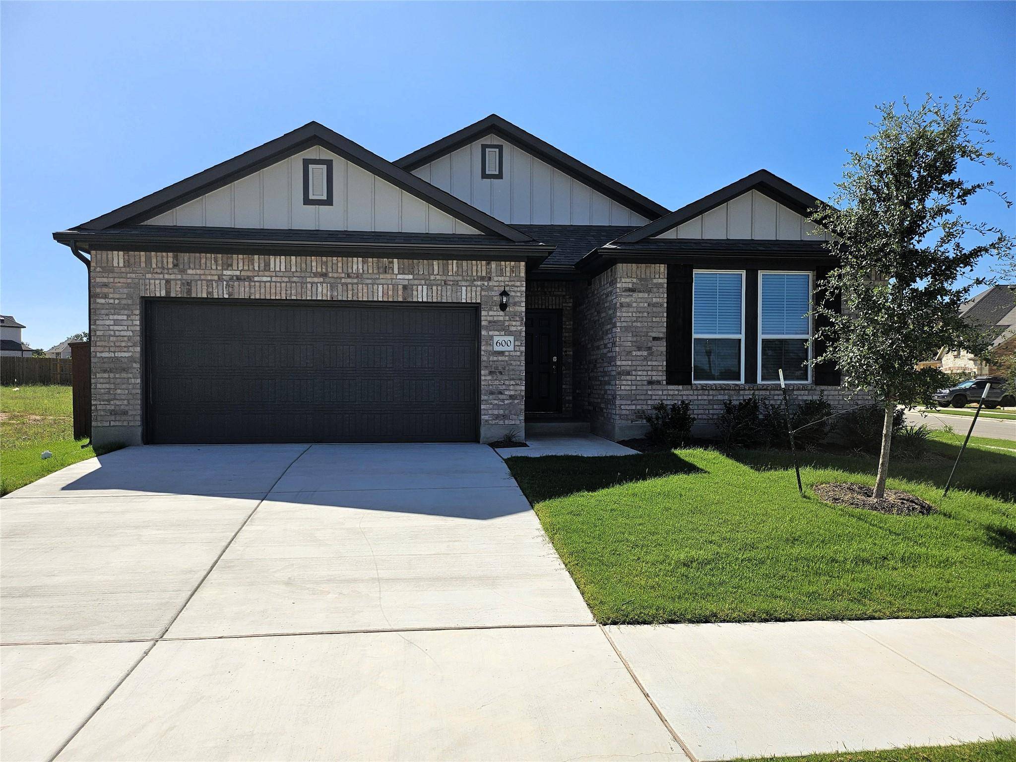 600 Hickory Bend TRL, Georgetown, TX 78628