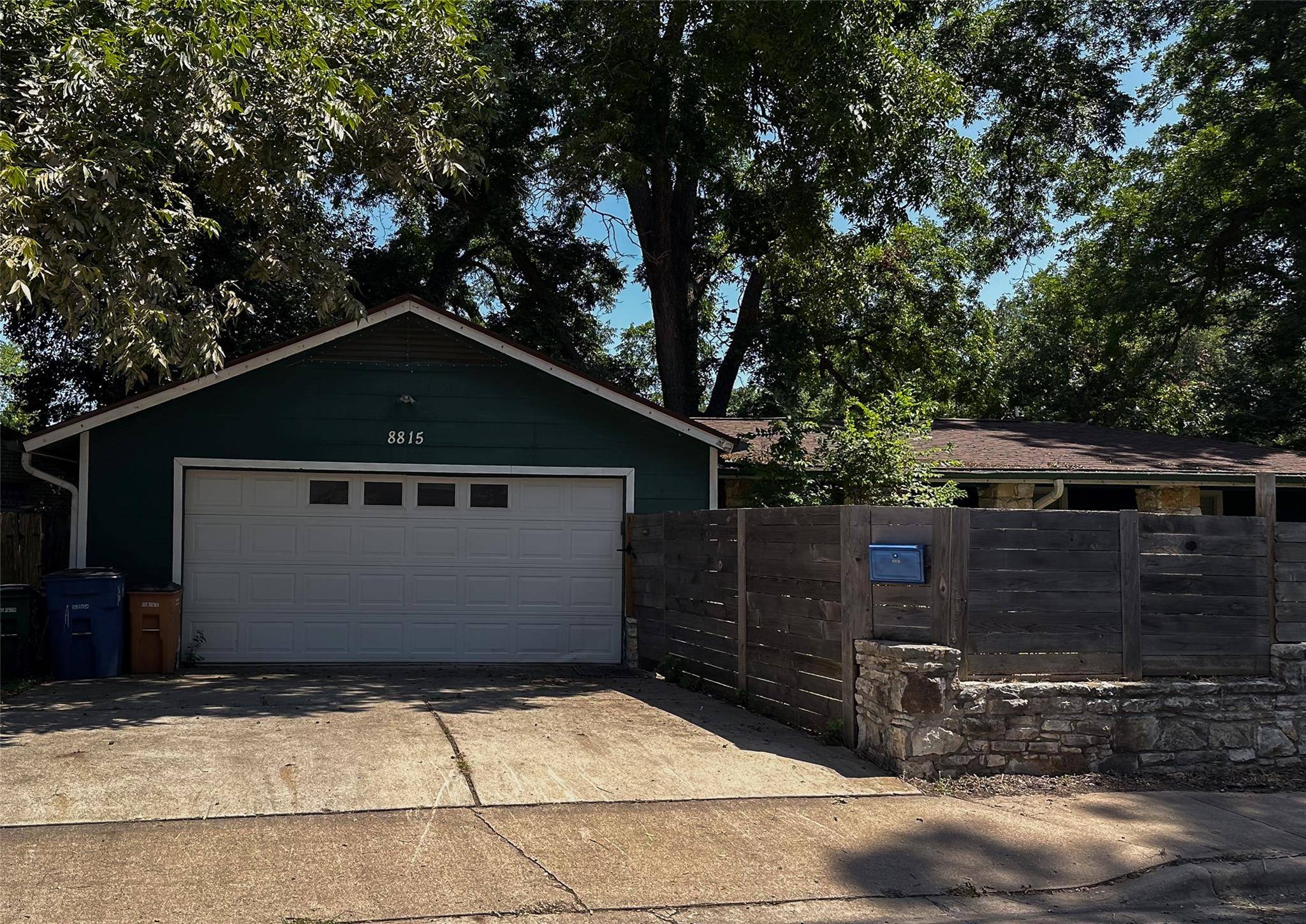 8815 GEORGIAN DR #B, Austin, TX 78753