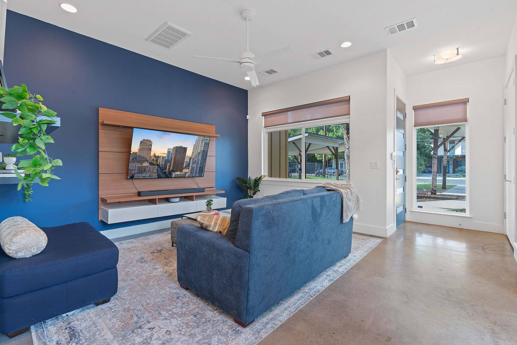3133 Govalle Ave #B, Austin, TX 78702