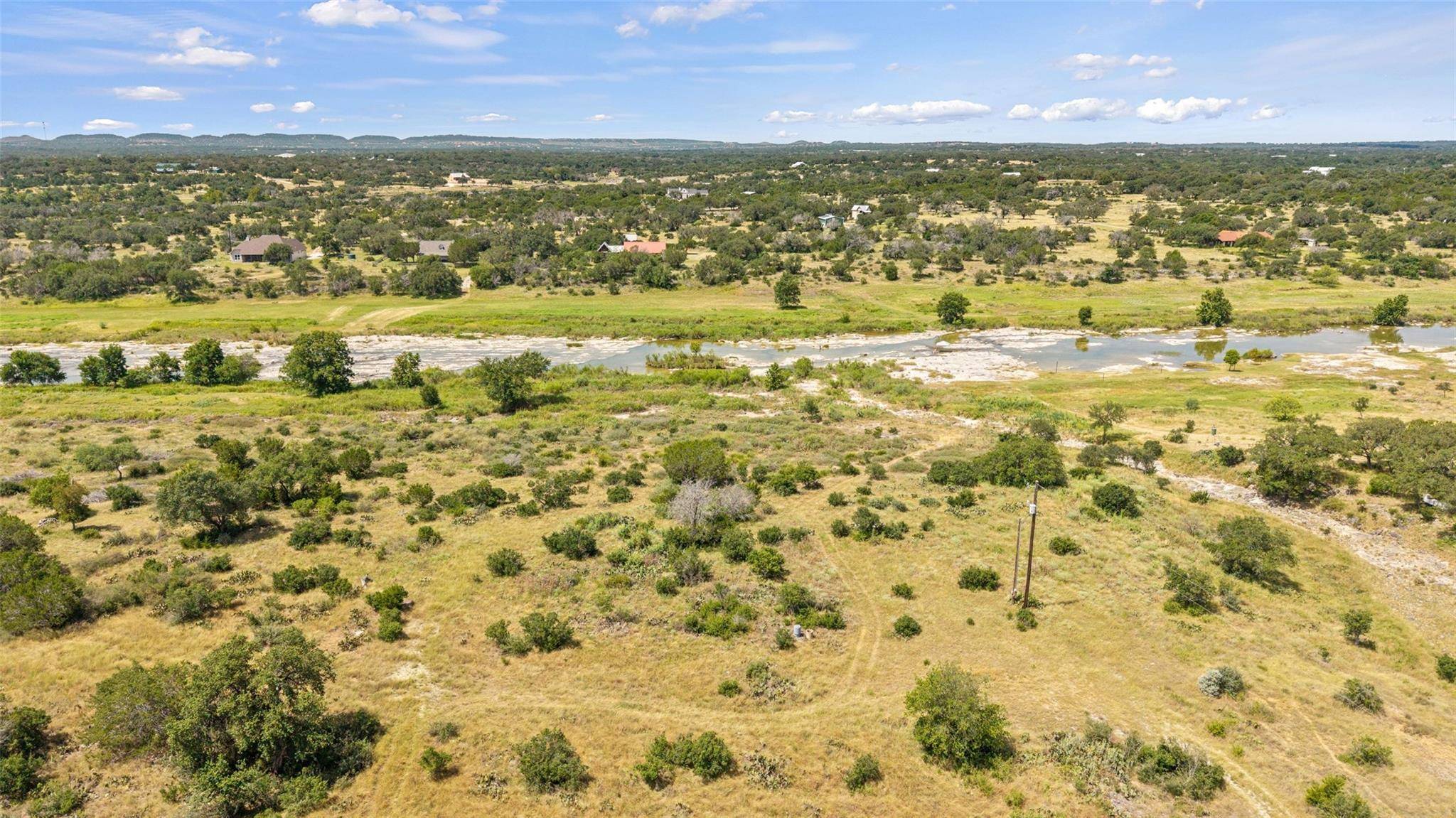 135 River View DR, Johnson City, TX 78636