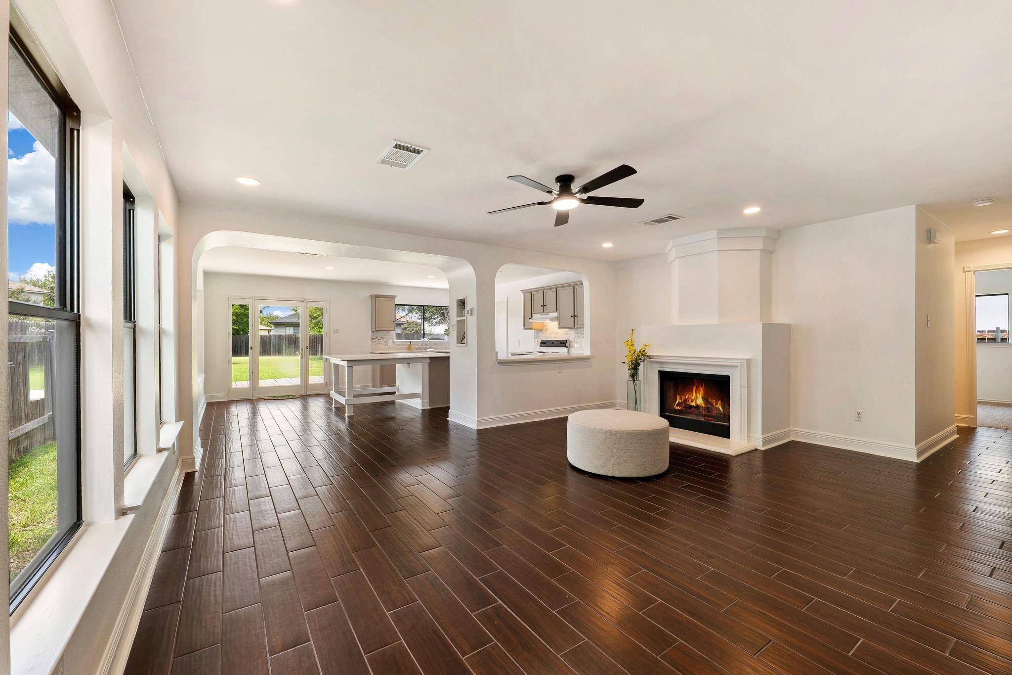 3612 Bass LOOP, Round Rock, TX 78665