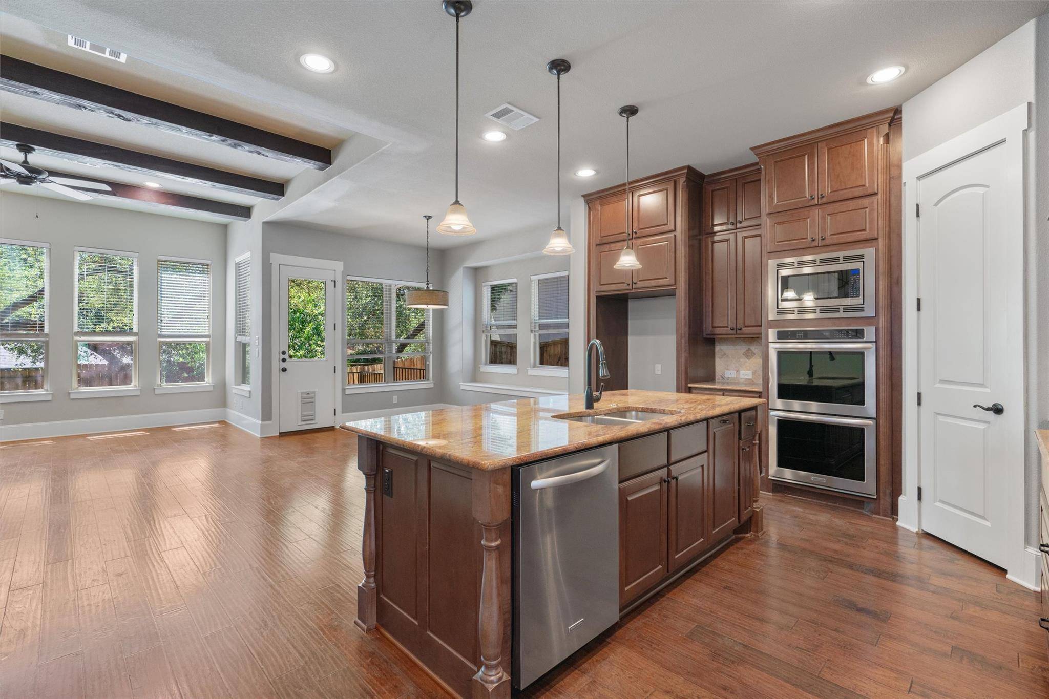 8417 Etienne CV, Austin, TX 78759