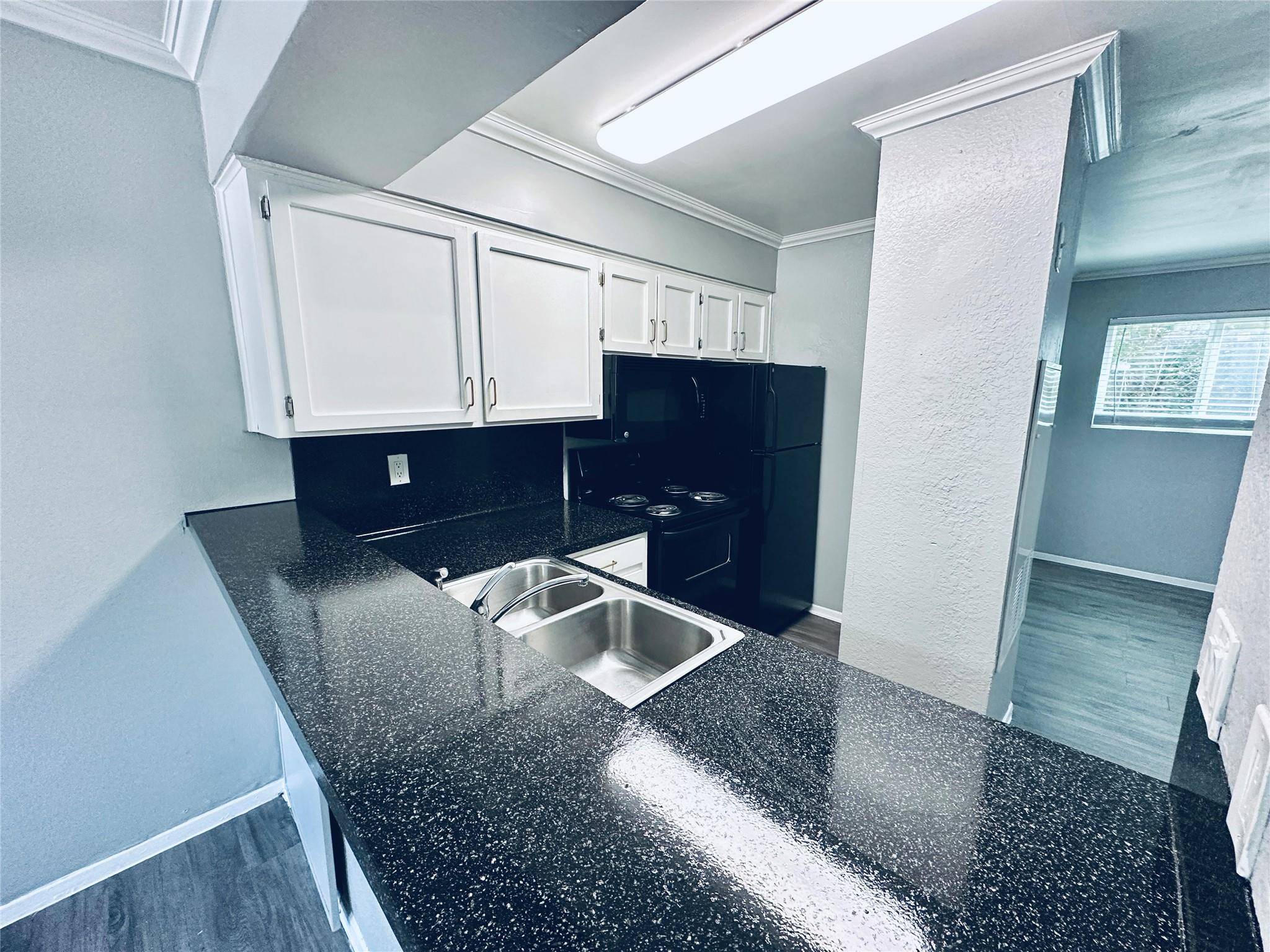 3702 S Second ST #118, Austin, TX 78704