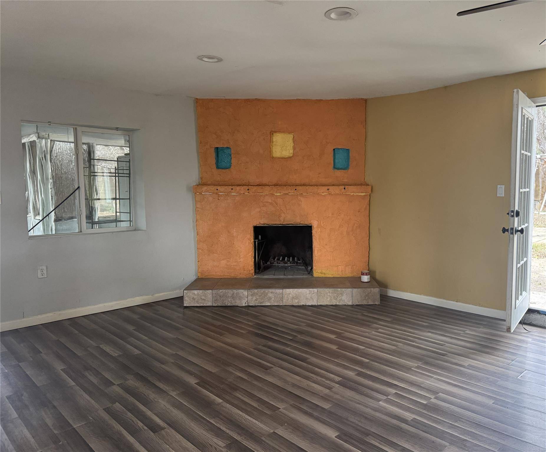 6304 Hudson Bend RD, Austin, TX 78734