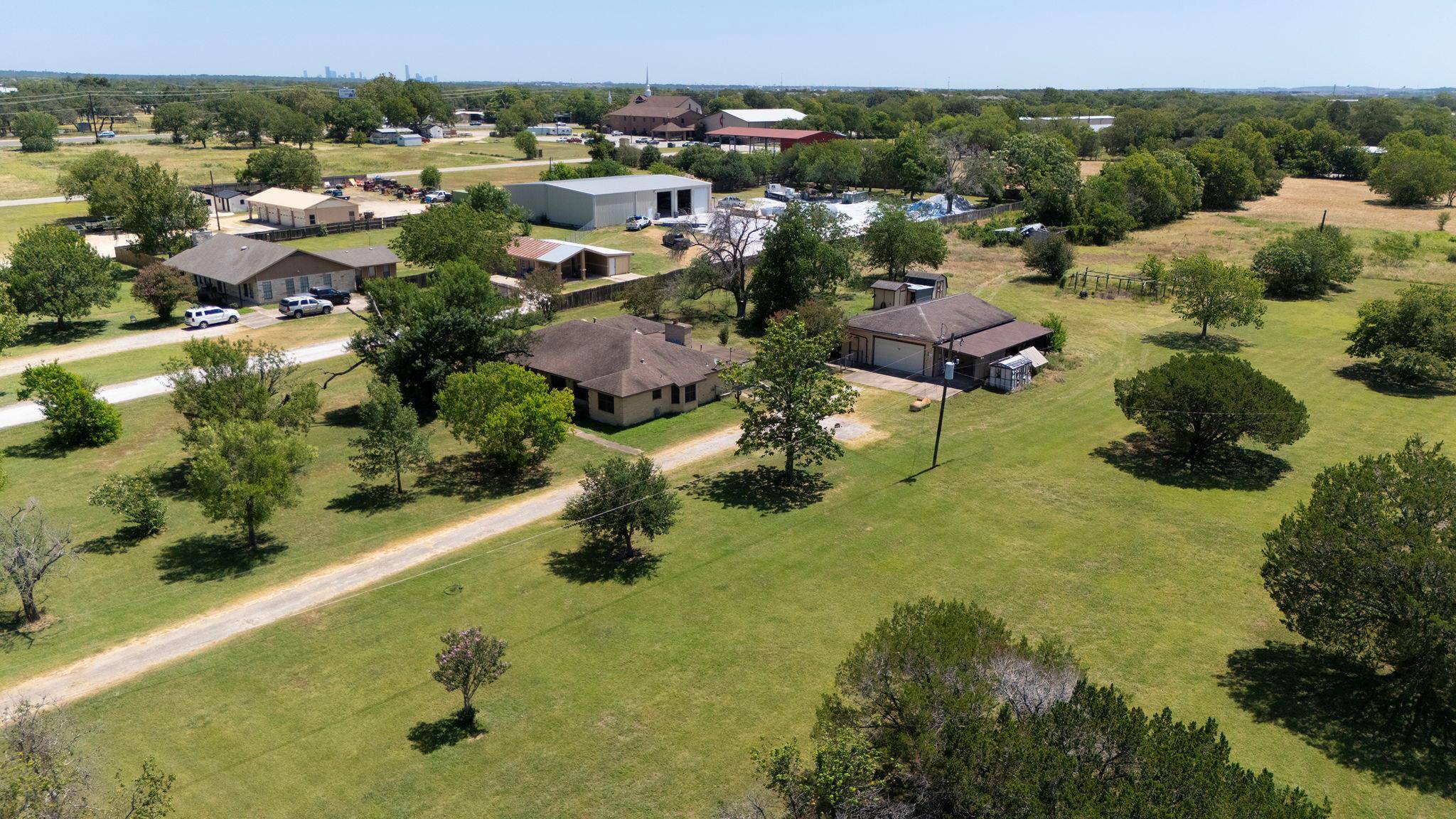 12409 Lowden LN, Manchaca, TX 78652