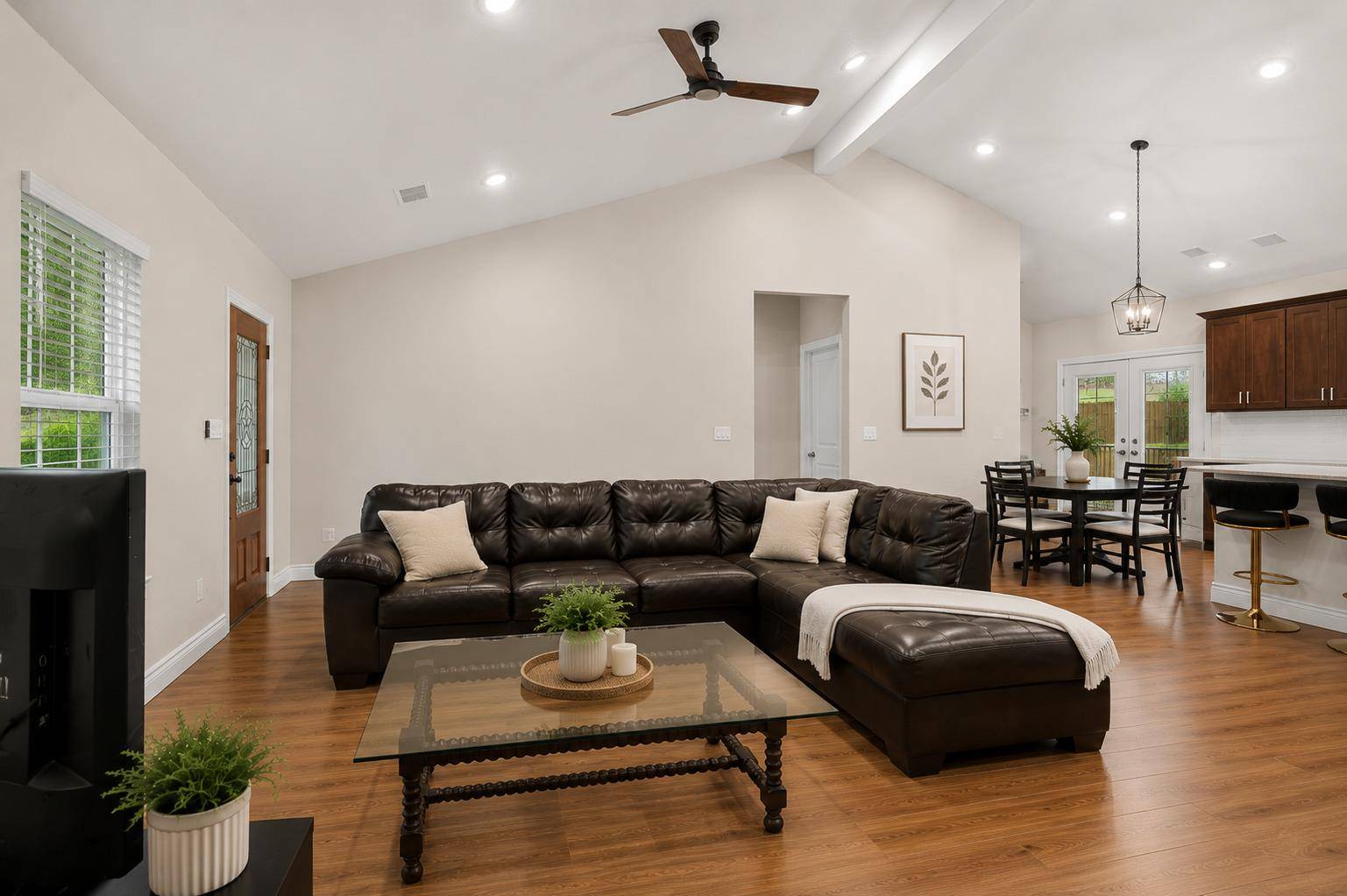 104 Bill ST, Elgin, TX 78621