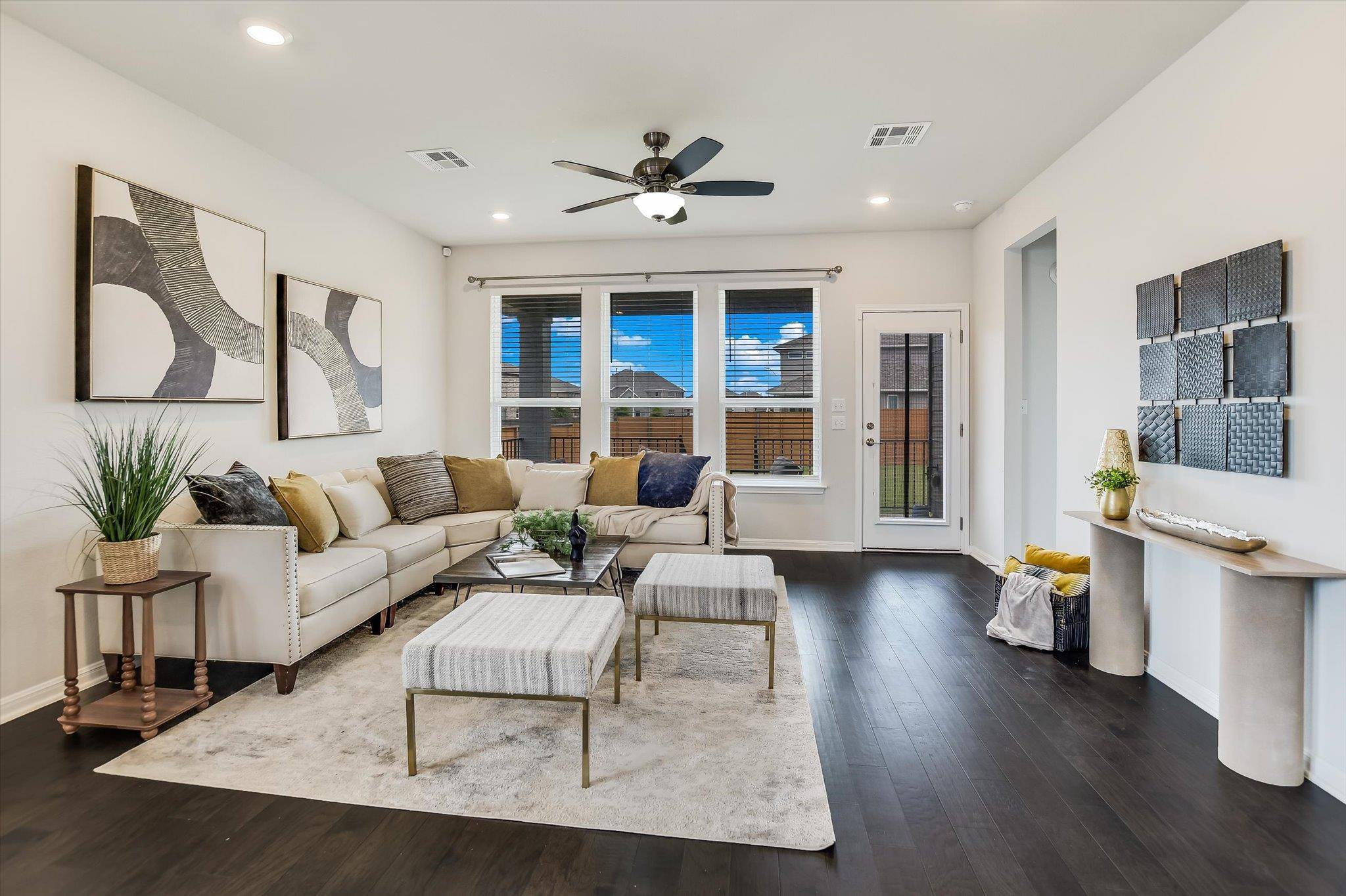 512 Voyage TRCE, Leander, TX 78641