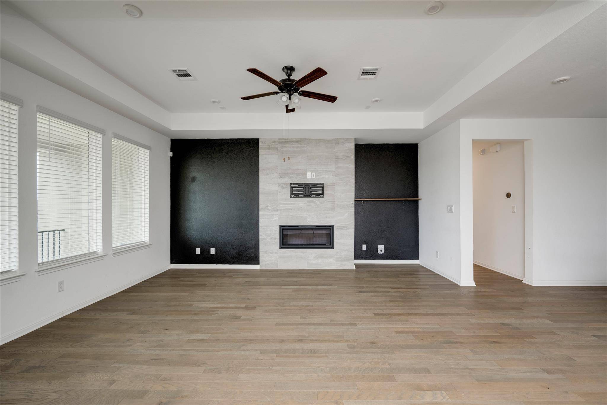 4509 Lucabella LN, Leander, TX 78641