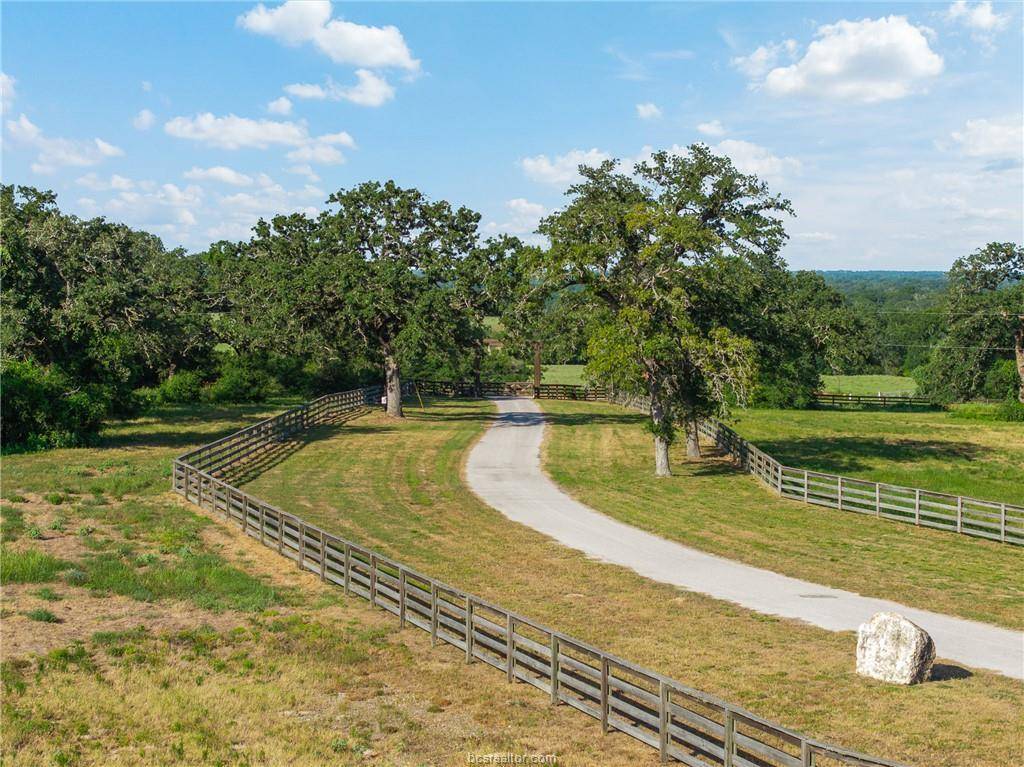 4845 County Road 119, Caldwell, TX 77836