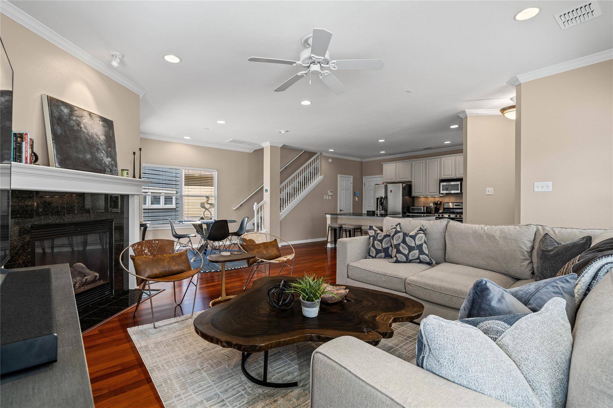 411 W St Elmo RD #24, Austin, TX 78745
