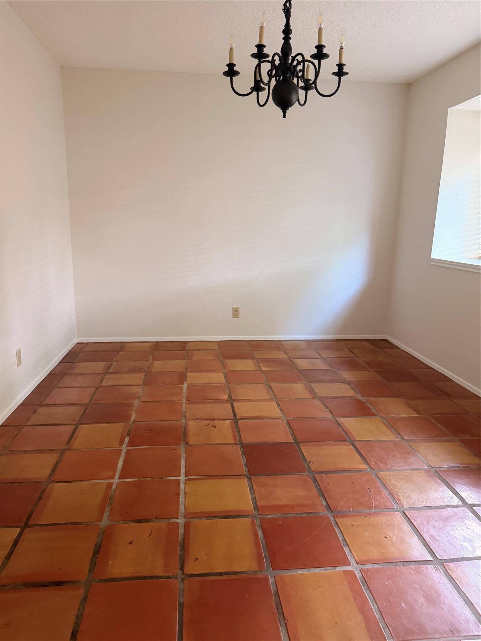 305 Cluck Creek TRL, Cedar Park, TX 78613
