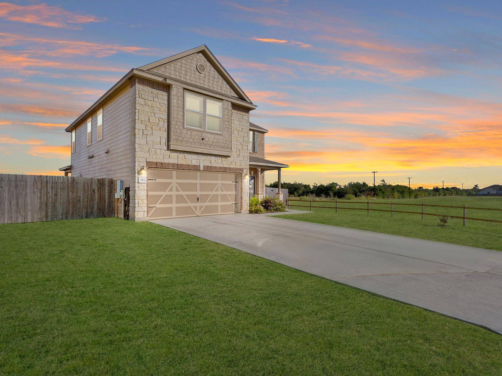 753 Bailey Park DR, Jarrell, TX 76537