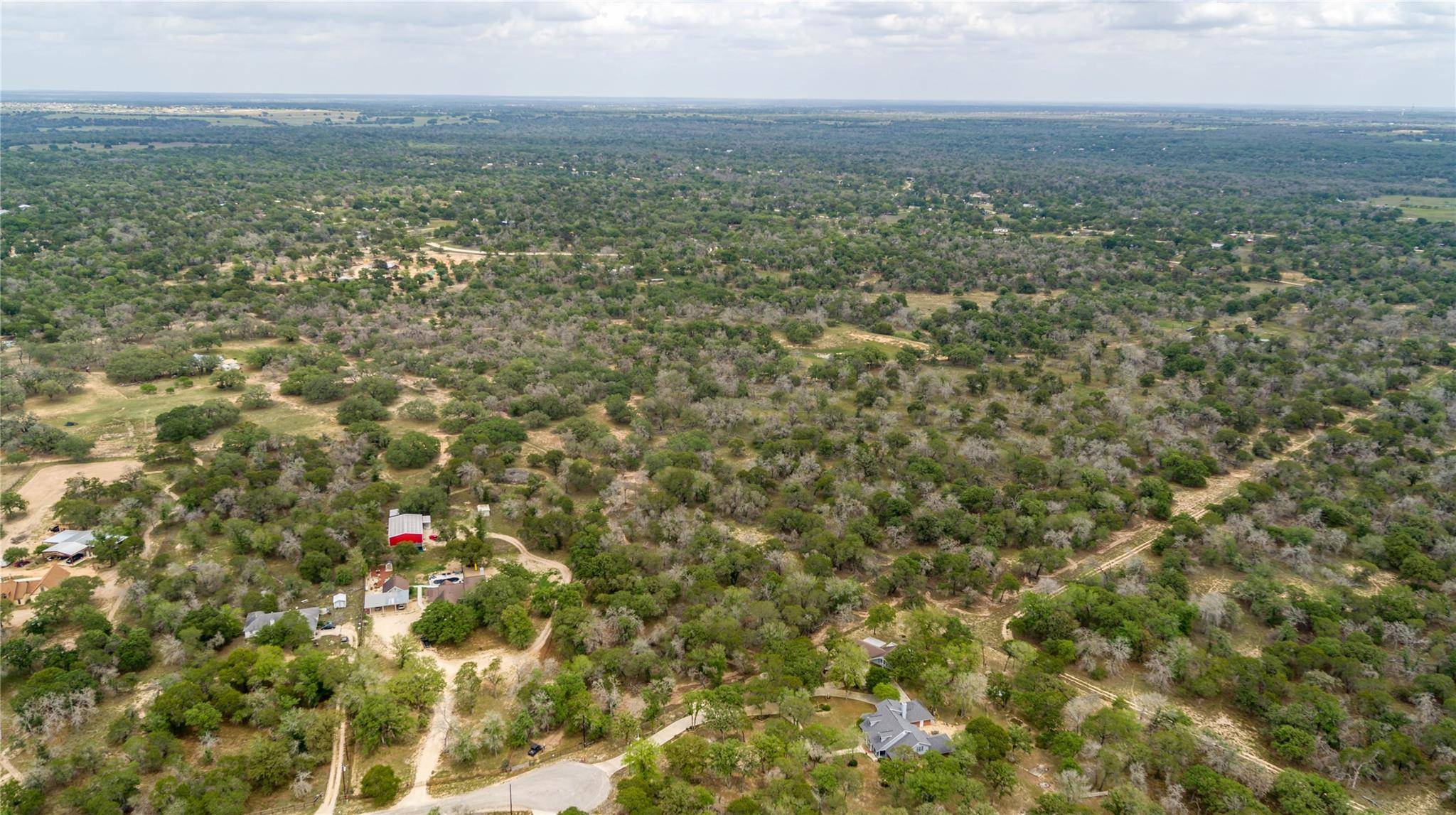 227 Encino DR, Floresville, TX 78114